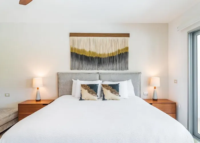 Apartment 402n Casa Lucerna Apts