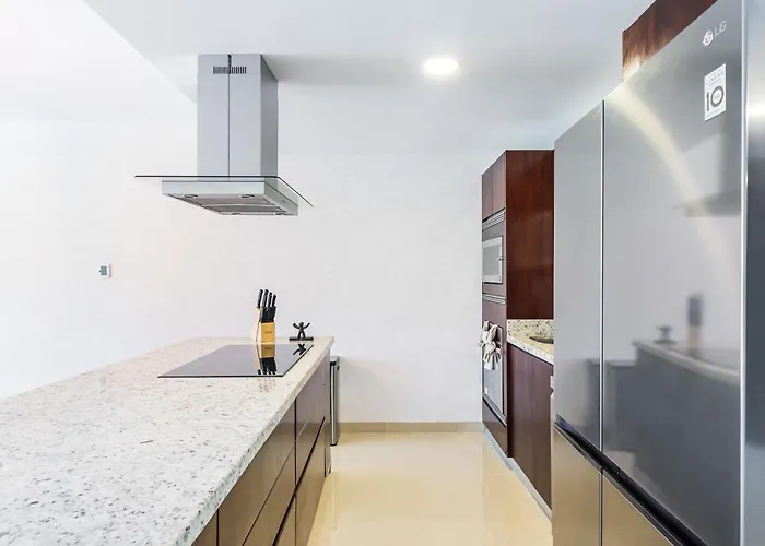 Apartment 402n Casa Lucerna Apts