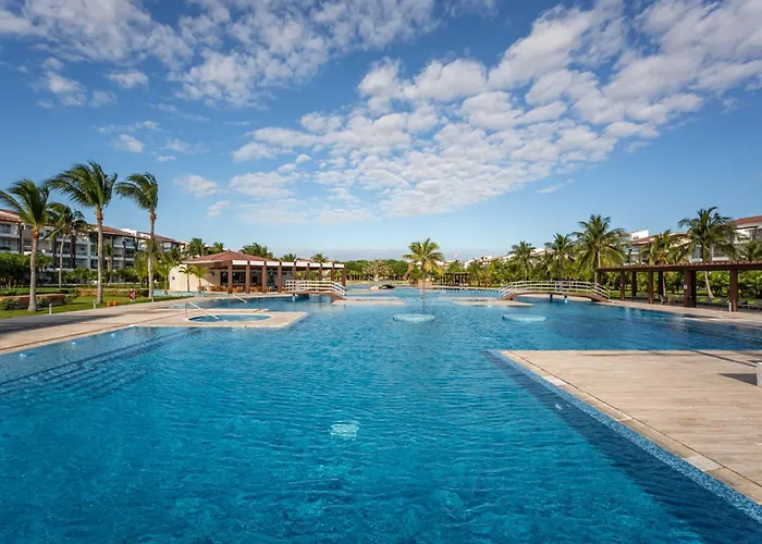 402n Casa Lucerna Apts *
